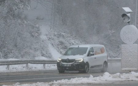 Bolu Dağı geçişinde kar etkili oluyor