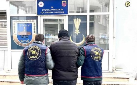 FETÖ üyeliğinden hapis cezaları bulunan iki firari hükümlü yakalandı