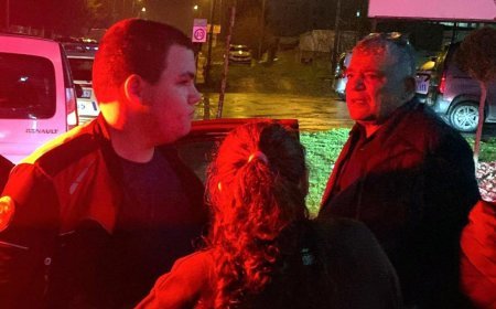 Kaybolan otizmli Melih 8 saat sonra bulundu, polis üşümemesi için montunu verdi