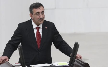 TBMM'de olaylı yemin töreni. AK Parti ve Kabine'den tepkiler