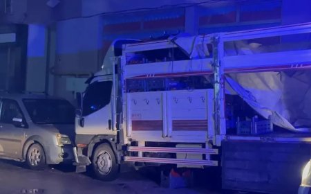 Mersin'de feci olay. Evin balkonundan kamyonet kasasına düştü