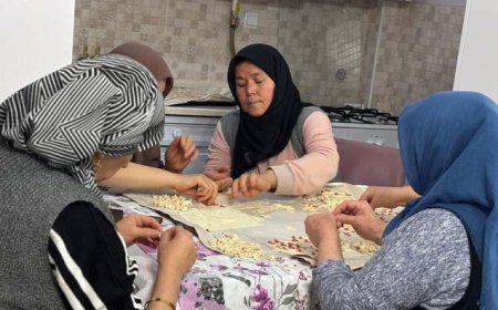Ramazan için imece mesaisi! Çorum’da komşular bir araya geldi, iftarlıklar birlikte hazırlandı
