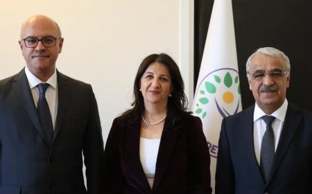 DEM İmralı heyeti Öcalan ile görüştü