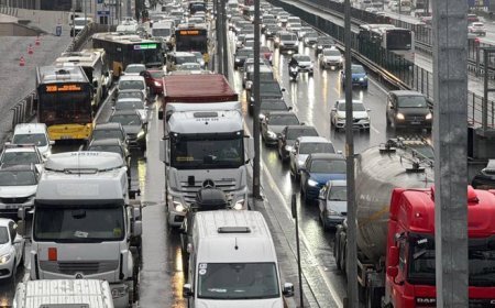 İstanbul trafiği durma noktasında! Yoğunluk yüzde 90’a kadar yükseldi