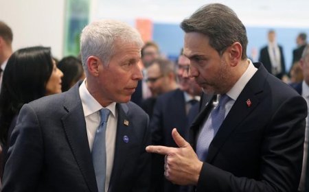 Bakan Bayraktar, Uluslararası Enerji Ajansı Bakanlar Toplantısı'na katıldı! Peş peşe görüşmeler