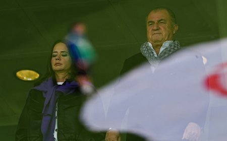 Fatih Terim, Levent Şahin'i ilk maçında yalnız bırakmadı!