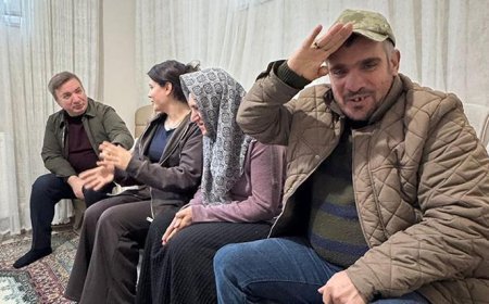 28 yaşındaki Çilem, 2 özel gereksinimli kardeşine hem anne hem baba oldu