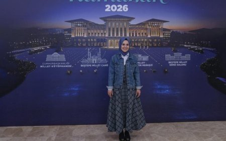 Bakan Göktaş, 'Külliye'de Ramazan' etkinliklerine katıldı