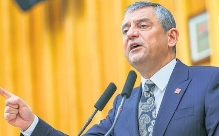 ‘Mevcut şartlarda yeni anayasaya mesafeliyim’