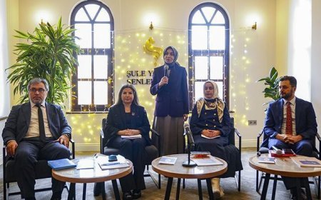 Şule Yüksel Şenler Vakfı 'Şuurlu Bir Duruşun Hatırası: 28 Şubat' paneli düzenledi