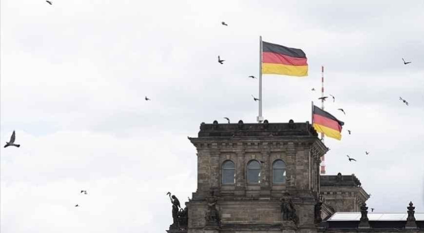 Almanya'da savaş gemilerine sabotaj krizi! 2 kişiye gözaltı