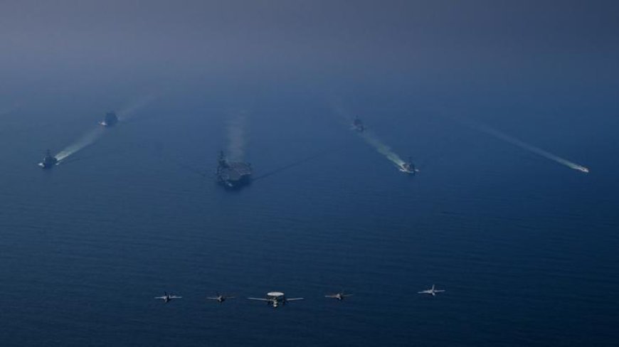 ABD’den güç gösterisi! Dev filo Umman’da