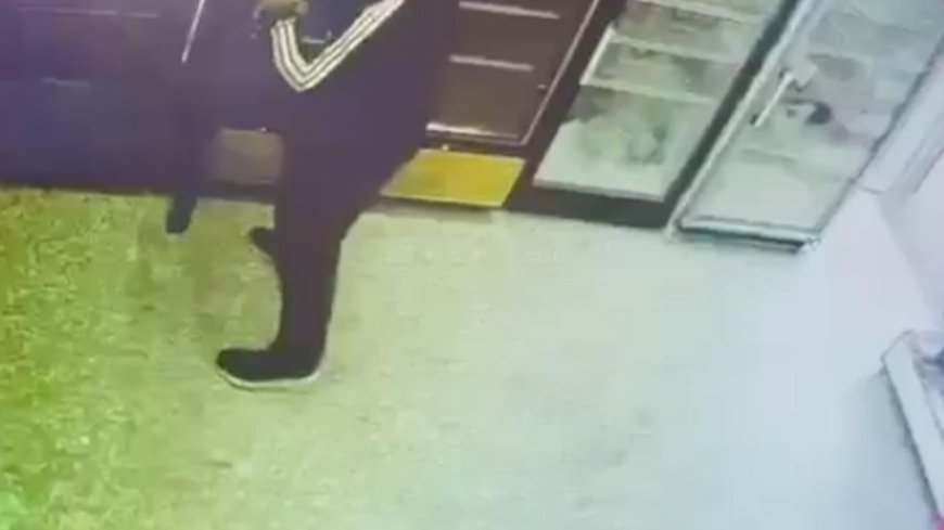 Marketten içki hırsızlığı kamerada