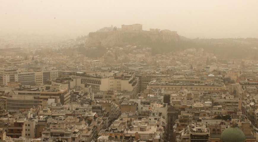Gökyüzü sarıya boyandı, nefes almak dahi zorlaştı! Film karelerini aratmayan görüntüler