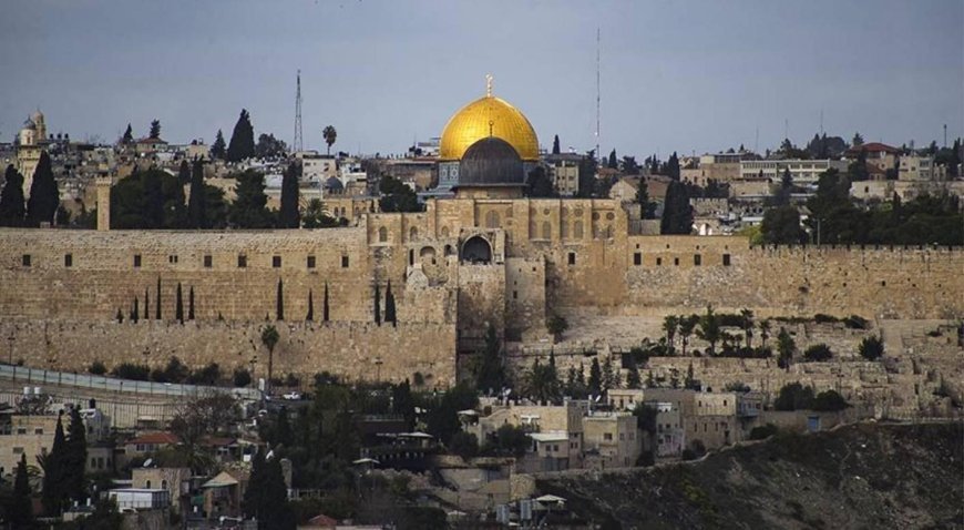 Kudüs Valiliği'nden Mescid-i Aksa tepkisi! 'İsrail'in baskın süresini uzatması tehlikeli bir tırmanış'