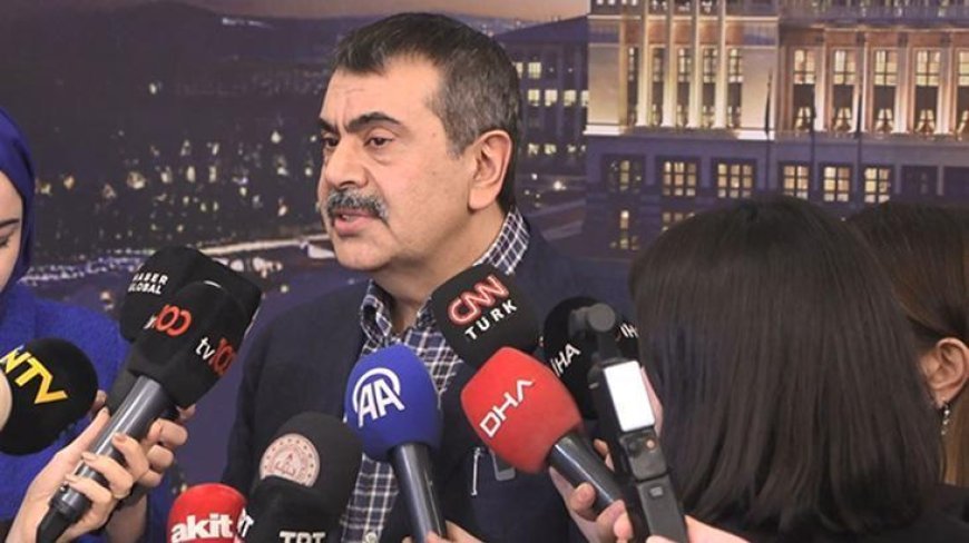 Bakan Tekin'den 'Ramazan' etkinlikleri ile ilgili eleştirilere yanıt: Sırça köşklerinde yaşıyorlar