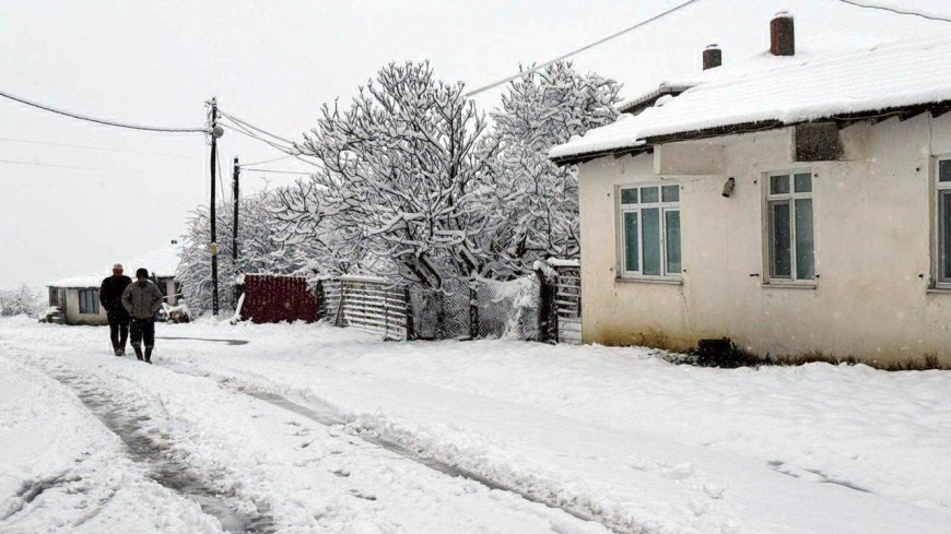 Tekirdağ'ın yüksek kesimleri beyaza büründü