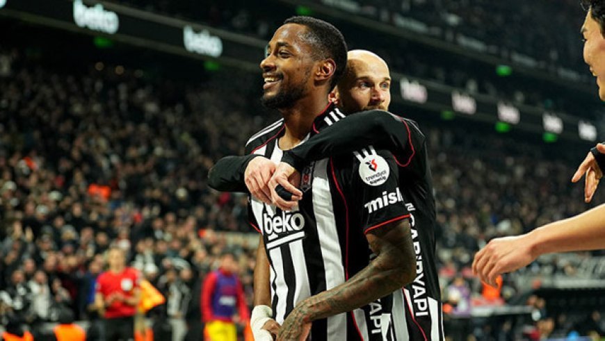 Amir Murillo: 'Büyüleyici seyircinin önünde gol mutlu etti!'