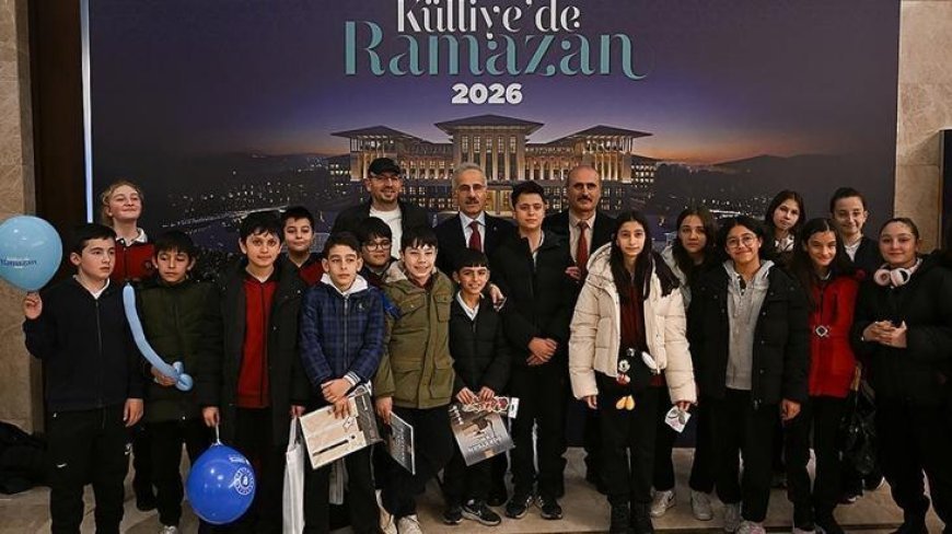 Bakan Uraloğlu: 15 yaşından küçük çocuklar sosyal paylaşım sitelerinde hesap açamayacak