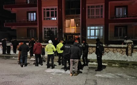 Evde kurşun eritmek isterken canından oldu