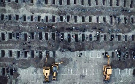 ABD ve İsrail, İran'da 165 öğrenciyi öldürdü! Katliamın fotoğrafı: 'Vaat edilen özgürlük bu mu?'