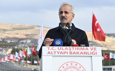 'Musabeyli Ayrım-Kilis Yolu' Bakan Uraloğlu'nun katılımıyla açıldı