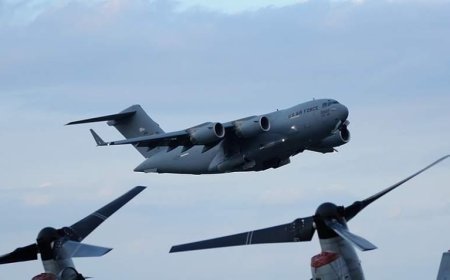 Güney Kore'de 'Orta Doğu hareketliliği' iddiası! Dev nakliye uçakları havalandı