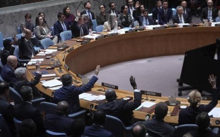 BMGK'de İran'ın Körfez ülkelerine füze atmasının kınandığı karar tasarısı kabul edildi