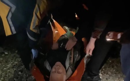 Bursa'da kayık battı: Baba ve oğlu ölümden döndü