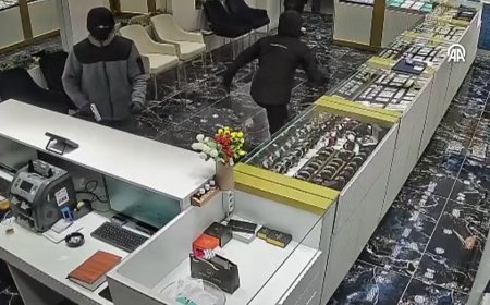 Kuyumcu soygunu: Silah da bilezikler de sahte çıktı