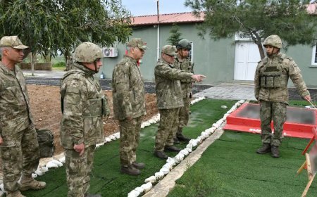 Orgeneral Tokel, KKTC'deki askeri birlikleri denetledi