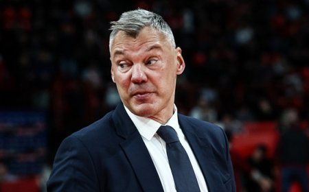 Fenerbahçe'de Jasikevicius'tan Olympiakos yenilgisi yorumu: 'Bu bizim için iyi bir tablo değil!'