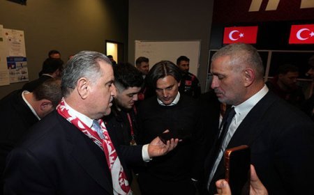 Cumhurbaşkanı Erdoğan, A Milli Futbol Takımı'nı tebrik etti!
