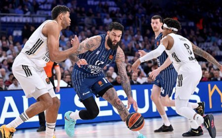 Anadolu Efes deplasmanda Real Madrid'e mağlup