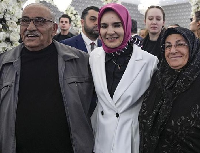 Aile ve Sosyal Hizmetler Bakanı Göktaş, şehit aileleri ve gazilerle iftarda bir araya geldi