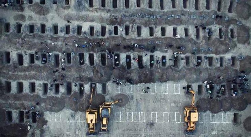 ABD ve İsrail, İran'da 165 öğrenciyi öldürdü! Katliamın fotoğrafı: 'Vaat edilen özgürlük bu mu?'