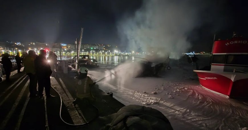 Şile'de yanan yat battı