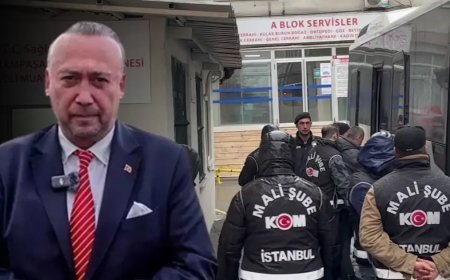 Rüşvetten tutuklanmıştı. Uşak Belediye Başkanı Özkan Yalım görevden uzaklaştırıldı