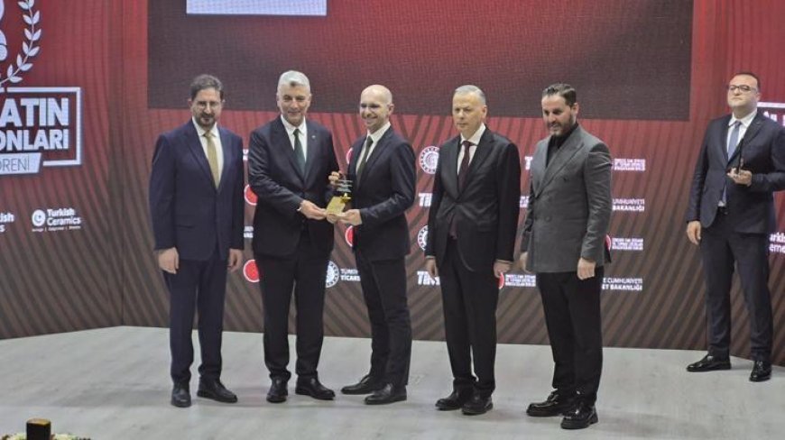 Bakan Bolat: Türkiye'ye son 23 yılda her alanda çağ atlattık