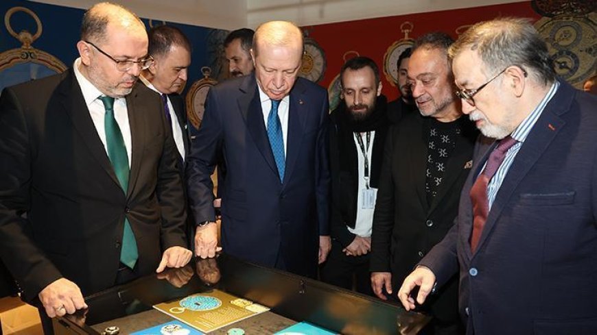 Cumhurbaşkanı Erdoğan, 'Muhteşem Cep Saatleri Koleksiyonu' sergisini gezdi