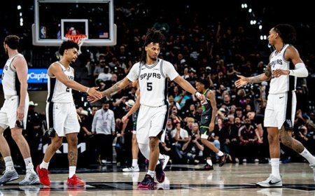 San Antonio Spurs 38 sayı fark attı, seriyi eşitledi!