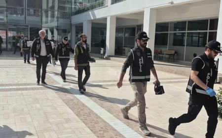 Eskişehir Tepebaşı Belediyesi'ne yolsuzluk operasyonu. Gözaltılar var