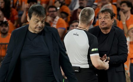 Final Four'a kalamayan Panathinaikos'ta Ergin Ataman'dan sert açıklama: 'Hakem standartları aynı olursa Valencia şampiyon olur!'