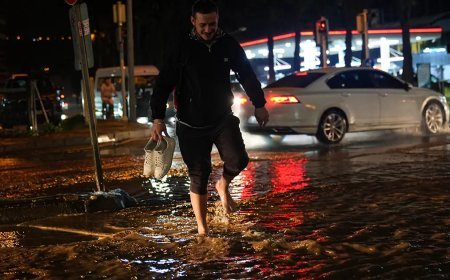 Karadeniz'e sel ve fırtına uyarısı. İstanbul'da hafta sonu yağış geri dönüyor