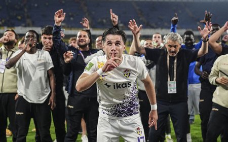 Eyüpsporlu futbolcular ligde kaldıkları için mutlu!