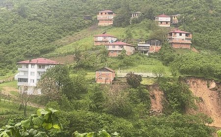Giresun'da heyelan paniği! 11 ev boşaltıldı