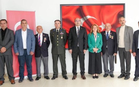 Başkan Topak, Ergene protokolü ile bayramlaşma programına katıldı