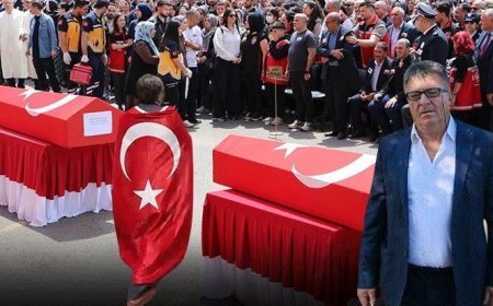 Şehit cenazesinde yürek yakan ölüm! Türk bayrağını üstüne sarıp konuştu, dakikalar sonra yere yığıldı