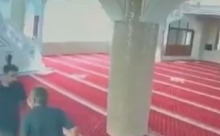 Cami imamına 'Süpürgeyi kapat' dedi, yumruklu saldırdı! O anlar güvenlik kamerasında