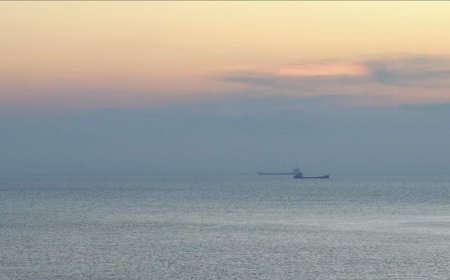 Güney Çin Denizi'nde 'it dalaşı'! Çin, Hollanda savaş gemisine elektronik müdahalede bulundu